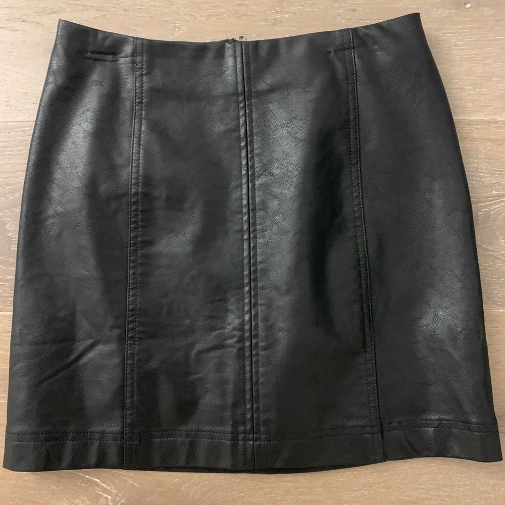 Sophie and Kate Black Leather Skirt